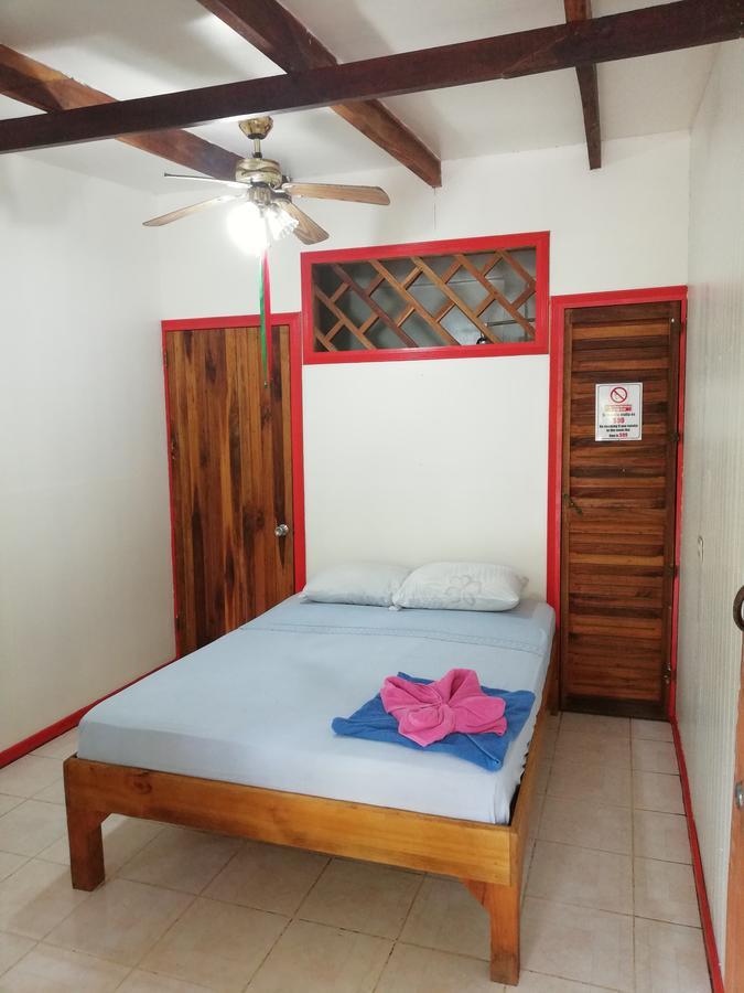 Talamanca Cabins กาอุยตา ภายนอก รูปภาพ