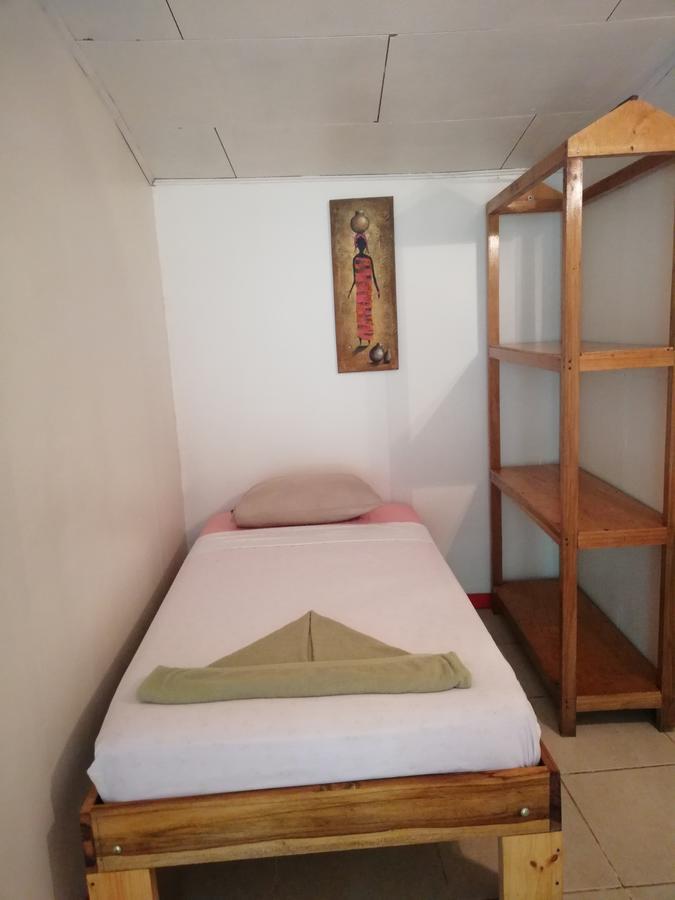 Talamanca Cabins กาอุยตา ภายนอก รูปภาพ