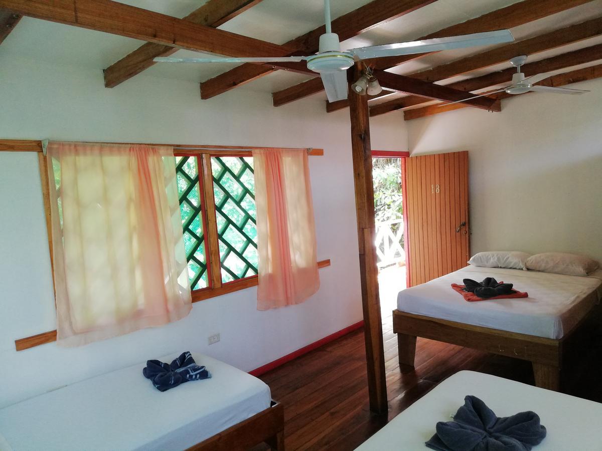 Talamanca Cabins กาอุยตา ภายนอก รูปภาพ