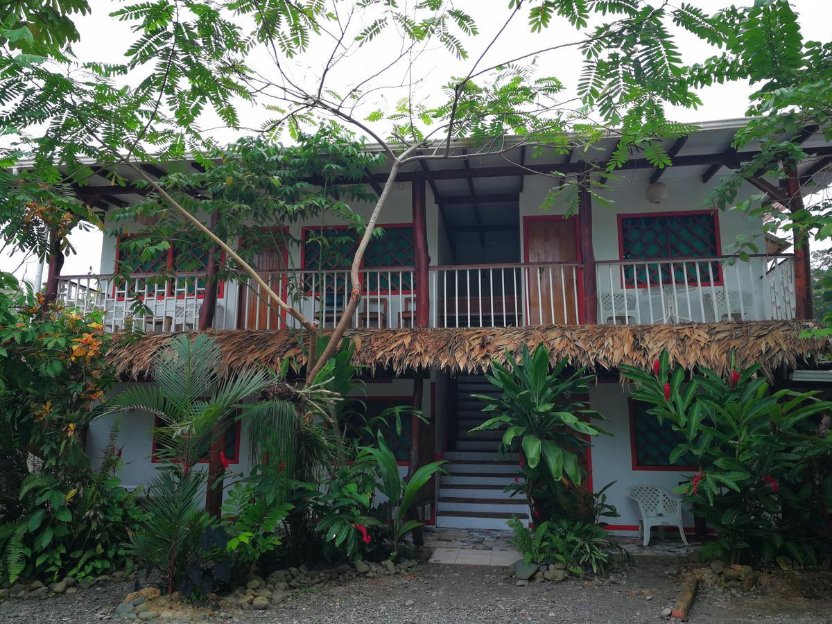 Talamanca Cabins กาอุยตา ภายนอก รูปภาพ